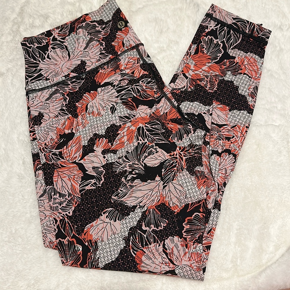 EUC Lululemon Chinese New Year Exclusive
